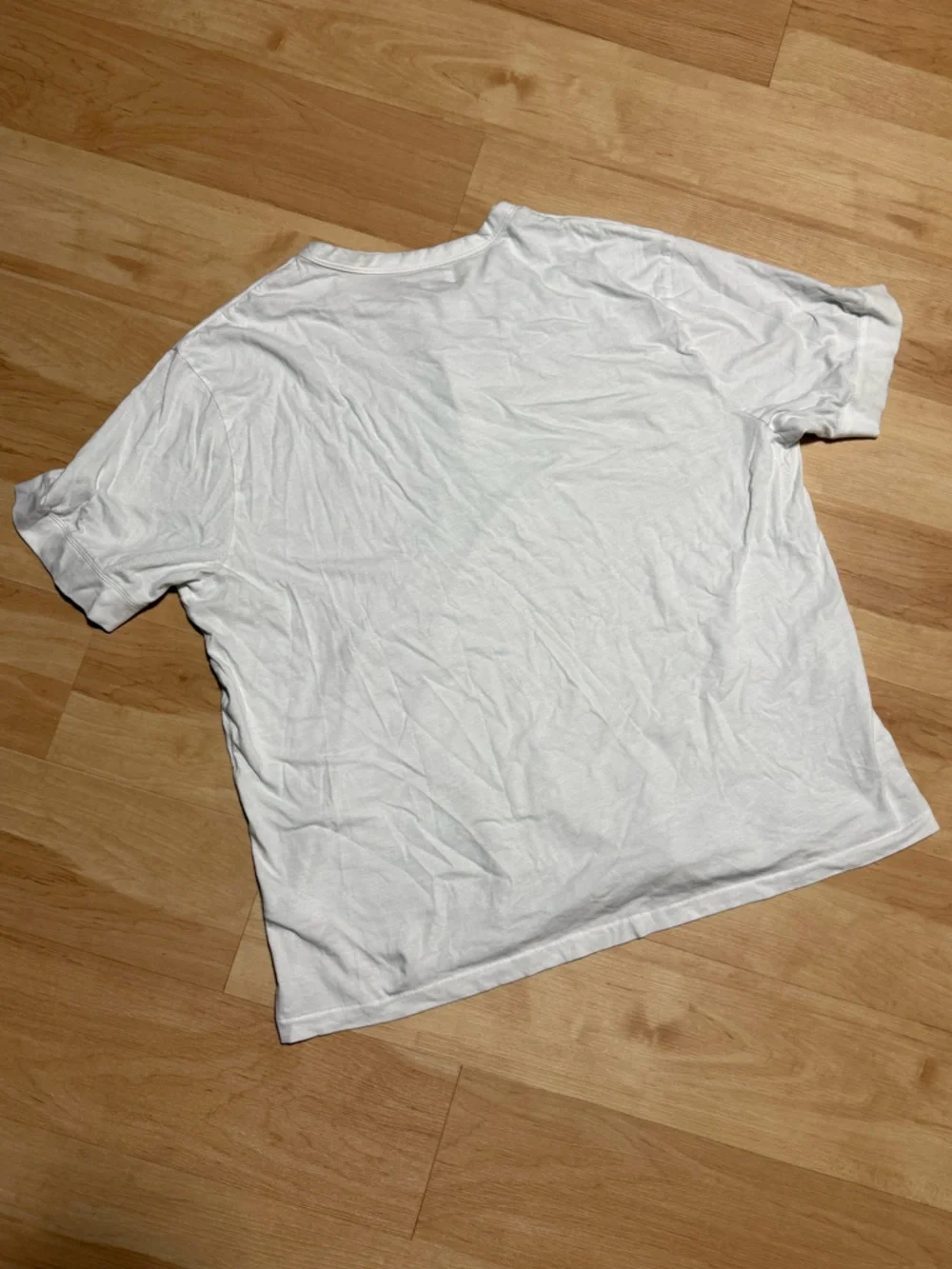 Banana Republic White Short-Sleeve Henley Polo - Picture 3 of 3